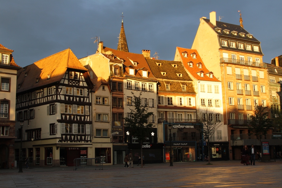 Tramonto in piazza Kleber - Sunset on the Kleber  Square